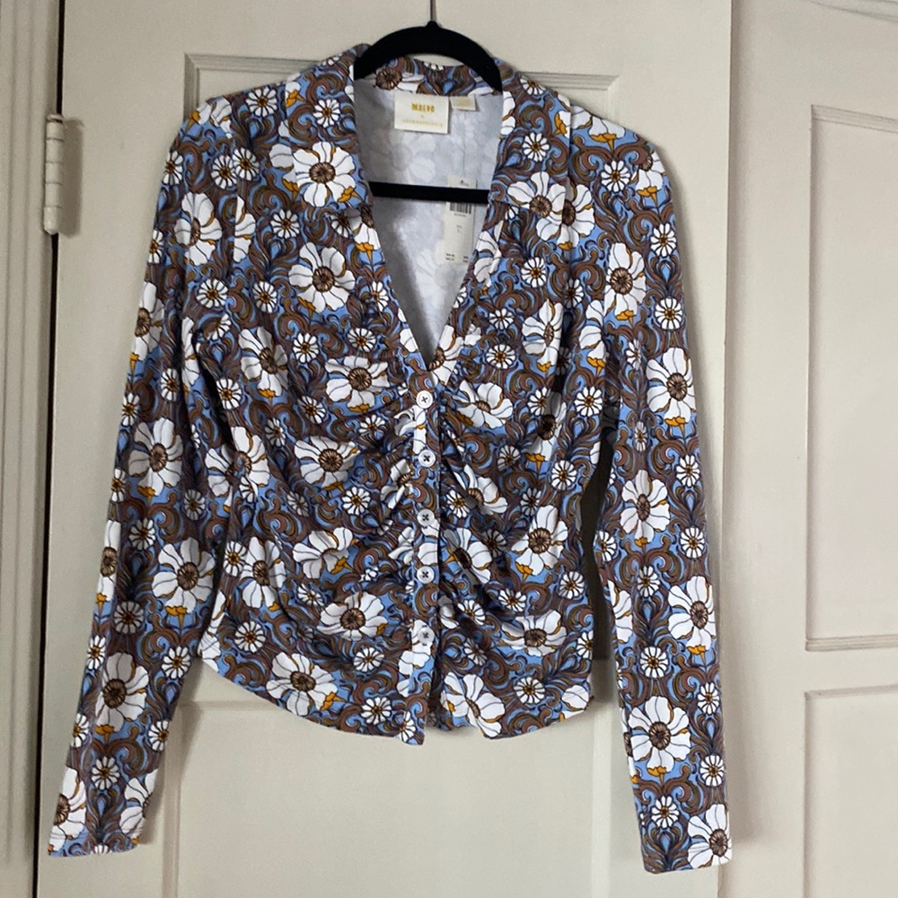 Maeve by Anthropologie button up, v neck 70’s flower print